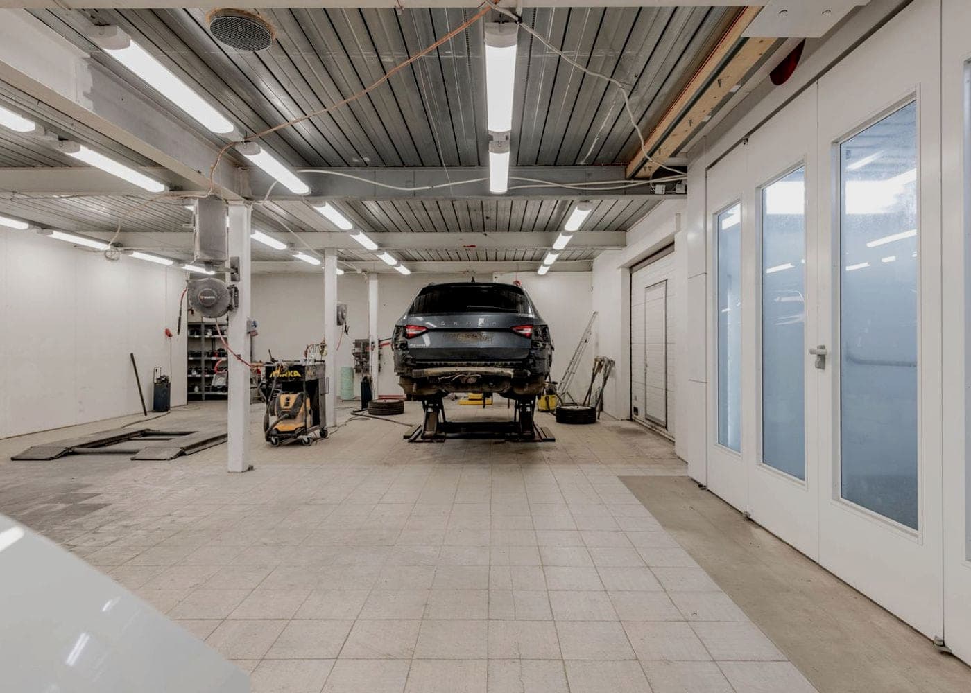 The booth at Gearheads Auto Mall
